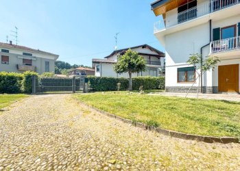 Giardino - Villa via Cureggio 26, Borgomanero - foto 39