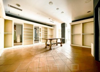 Interno non residenziale - Shop viale don minzoni 14, Borgomanero - photo 6