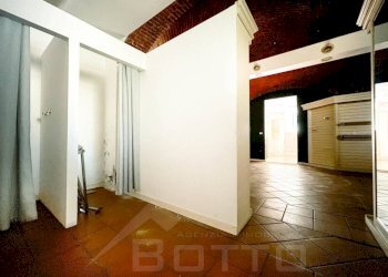 Disimpegno - Shop viale don minzoni 14, Borgomanero - photo 12
