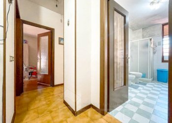 Corridoio - Villa Viao Oioli 27, Gattico-Veruno - foto 14