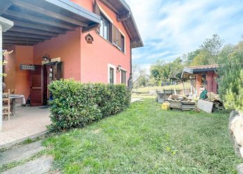 Giardino - Villa via Vignazza 4, Comignago - photo 2