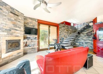 Salone - Villa via Vignazza 4, Comignago - photo 5