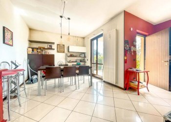 Salone - Villa via Vignazza 4, Comignago - photo 7