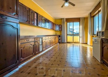 Cucina - Villa via bescapè 26, Borgomanero - photo 10