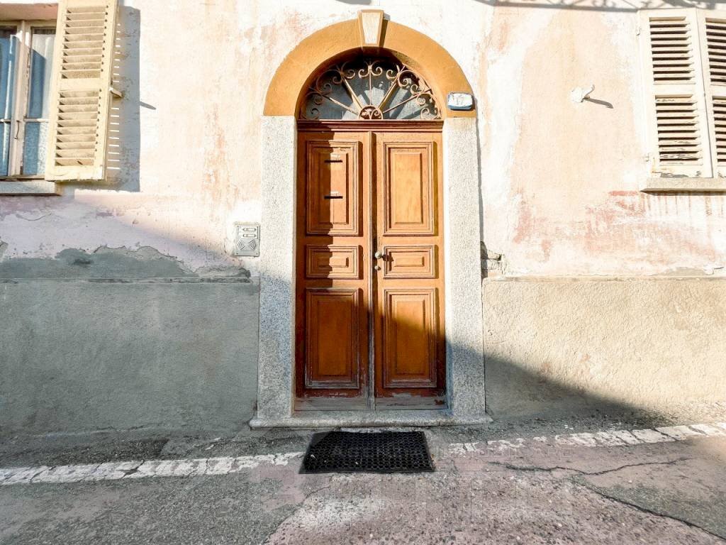 Facciata - Villa via c. soldi 17, Pogno - foto 2