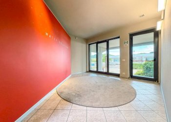 Interno palazzo - Capannone via per novara 30, Gozzano - foto 4
