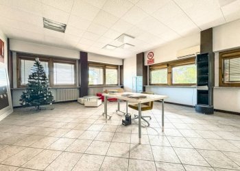 Interno non residenziale - Capannone via per novara 30, Gozzano - foto 19