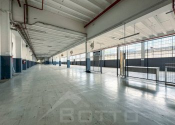 Interno non residenziale - Capannone via per novara 30, Gozzano - foto 24