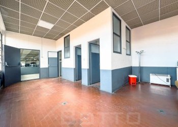 Interno non residenziale - Capannone via per novara 30, Gozzano - foto 27