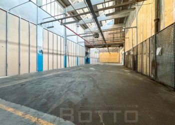 Interno palazzo - Capannone via per novara 30, Gozzano - foto 42