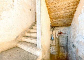 Scala - Villa vicolo Cantonetto 6, Gozzano - foto 2