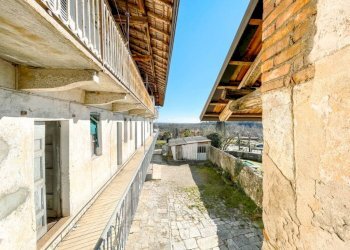 Cortile interno - Villa vicolo Cantonetto 6, Gozzano - foto 11