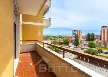 Balcone - Appartamento via 4 Novembre 17, Borgomanero - foto 13