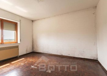 Camera da letto - Appartamento via 4 Novembre 17, Borgomanero - foto 15