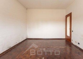 Camera da letto - Appartamento via 4 Novembre 17, Borgomanero - foto 18