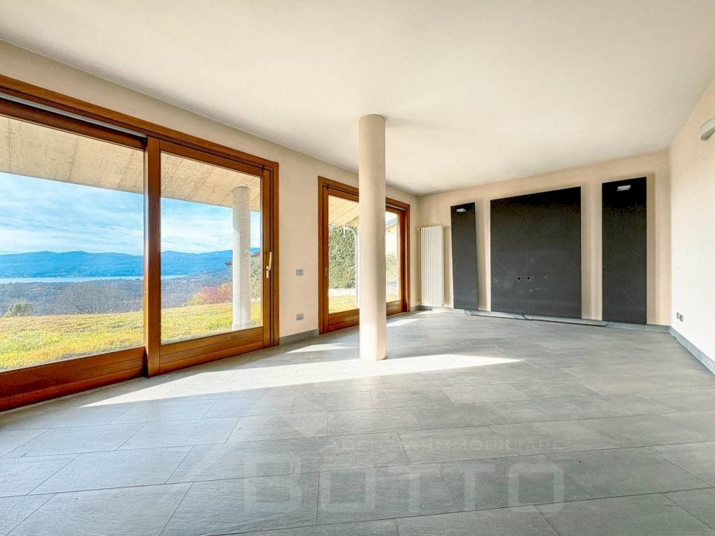 Interno palazzo - Villa via moroni 37, Besozzo - foto 2