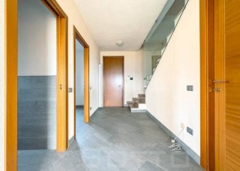 Interno palazzo - Villa via moroni 37, Besozzo - photo 17