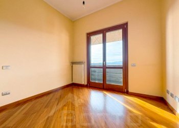 Camera da letto - Villa via moroni 37, Besozzo - photo 20