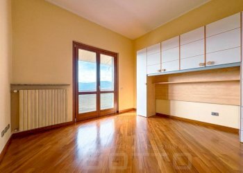 Camera da letto - Villa via moroni 37, Besozzo - photo 28