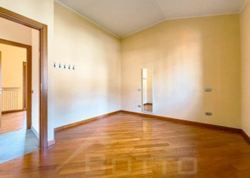 Camera da letto - Villa via moroni 37, Besozzo - photo 31