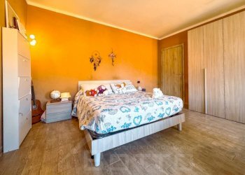 Camera da letto - Villa via Gentile 40, Gozzano - photo 16