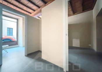 Disimpegno - Shop via prevosto felice piana 33, Borgomanero - photo 3