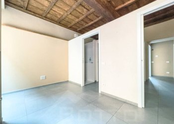 Camera da letto - Shop via prevosto felice piana 33, Borgomanero - photo 4