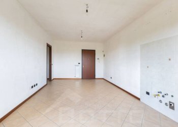 Cucina - Bilocale via vivaldi 2, Borgomanero - foto 2