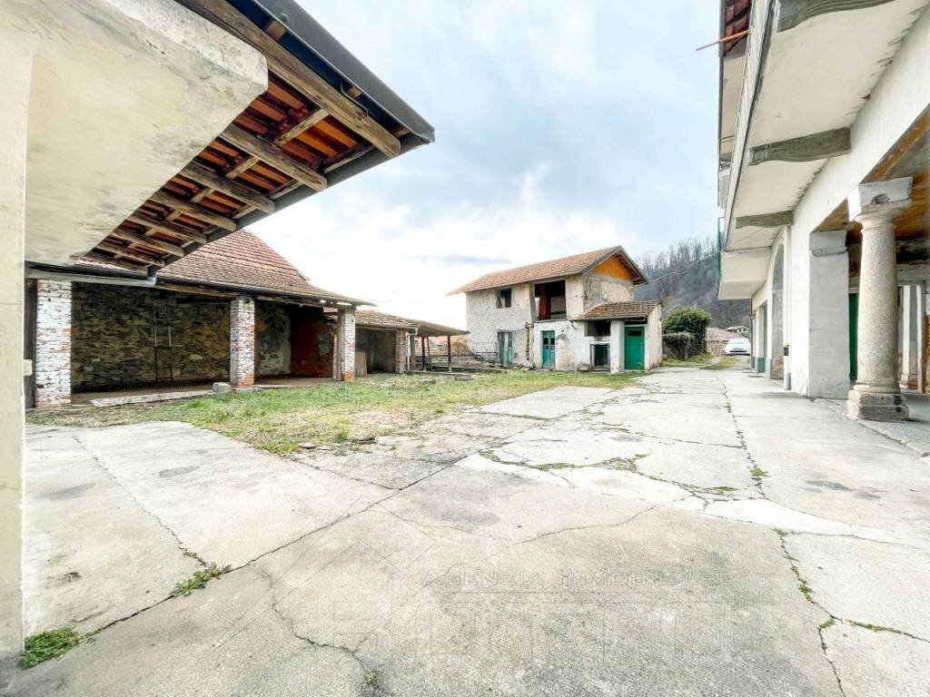 Cortile interno - Independent house via onorato 6, Pogno - photo 2