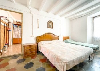 Camera da letto - Bilocale via mongini 22, Soriso - foto 6