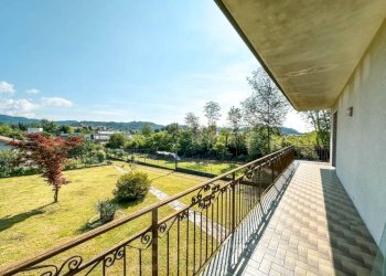 Balcone - Villa via Tancognino 38, Gozzano - photo 13