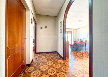 Corridoio - Villa via Tancognino 38, Gozzano - photo 28