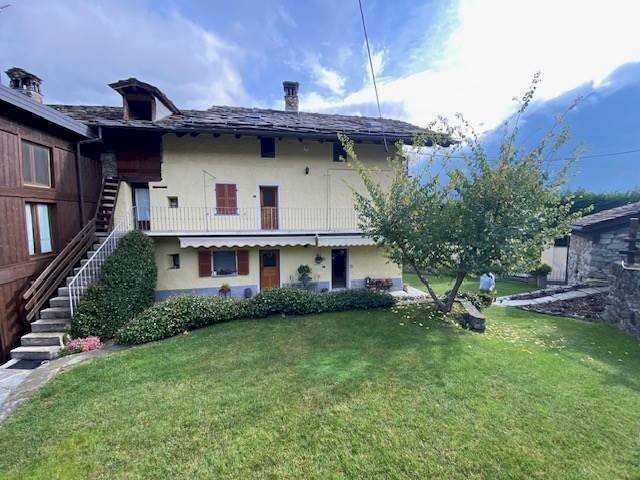 Townhouse Frazione Ville 70, Challand-Saint-Victor - photo 2
