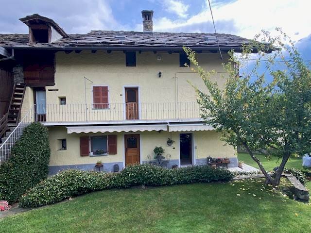 Townhouse Frazione Ville 70, Challand-Saint-Victor - photo 3
