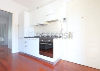IMG_6841.JPG - Two-room apartment Via Piave, Creazzo - photo 2