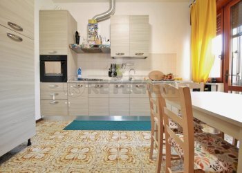 CUCINA - Appartamento Via Kennedy 30, Montorso Vicentino - foto 2
