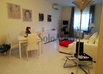 0.3_SALONE.jpg - Appartamento RE DAVID 38A, Bari - foto 3