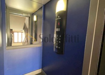 2 - Three-room apartment Largo Francesco Cigna, Torino (neighborhood Aurora) - photo 2