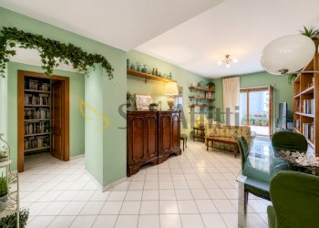 Salone.png - Four-room apartment Via Arenella, Napoli (neighborhood Arenella) - photo 1