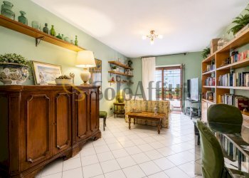 Salone.png - Four-room apartment Via Arenella, Napoli (neighborhood Arenella) - photo 4