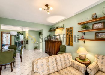 Salone.png - Four-room apartment Via Arenella, Napoli (neighborhood Arenella) - photo 6