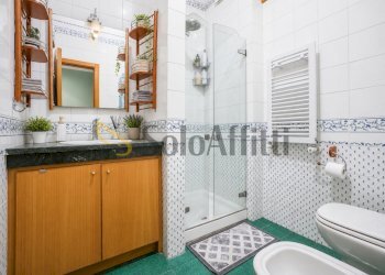 Bagno.png - Four-room apartment Via Arenella, Napoli (neighborhood Arenella) - photo 14