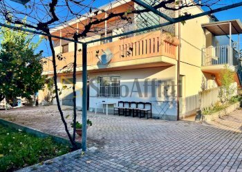 WhatsApp Image 2025-12-13 at 09.24.03 - Three-room apartment Via Ombrone 7, Tortoreto - photo 11
