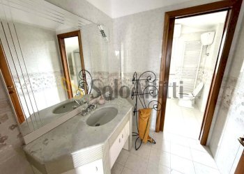 BAGNO - Two-room apartment Via Martin De Segura 7, Martinsicuro - photo 11