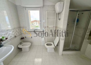 BAGNO - Two-room apartment Via Martin De Segura 7, Martinsicuro - photo 13