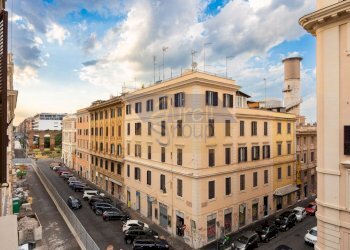 Affaccio - Three-room apartment Via Cairoli, Roma - photo 17