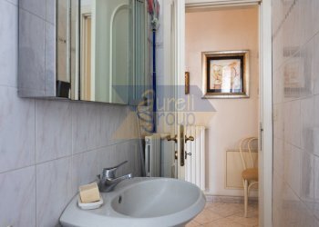 bagno - Two-room apartment Via Giovanni da Castel Bolognese 30/32, Roma - photo 8