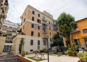 palazzina - Two-room apartment Via Giovanni da Castel Bolognese 30/32, Roma - photo 24