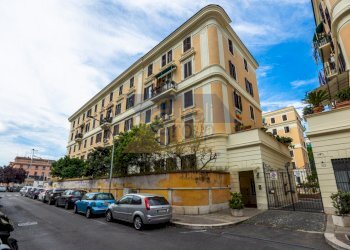 Palazzina - Two-room apartment Via Giovanni da Castel Bolognese 30/32, Roma - photo 29