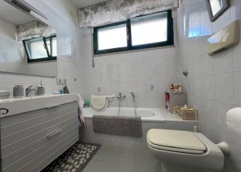 wc 1 - Apartment Via Marecchiese 469, Rimini - photo 20